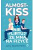 Almost Kiss. Nie flirtuj ze mną na fizyce